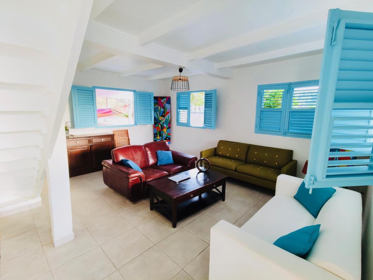 Location Maison Bleue Avec Piscine Privative Au Carbet Martinique Le Carbet Exterior foto